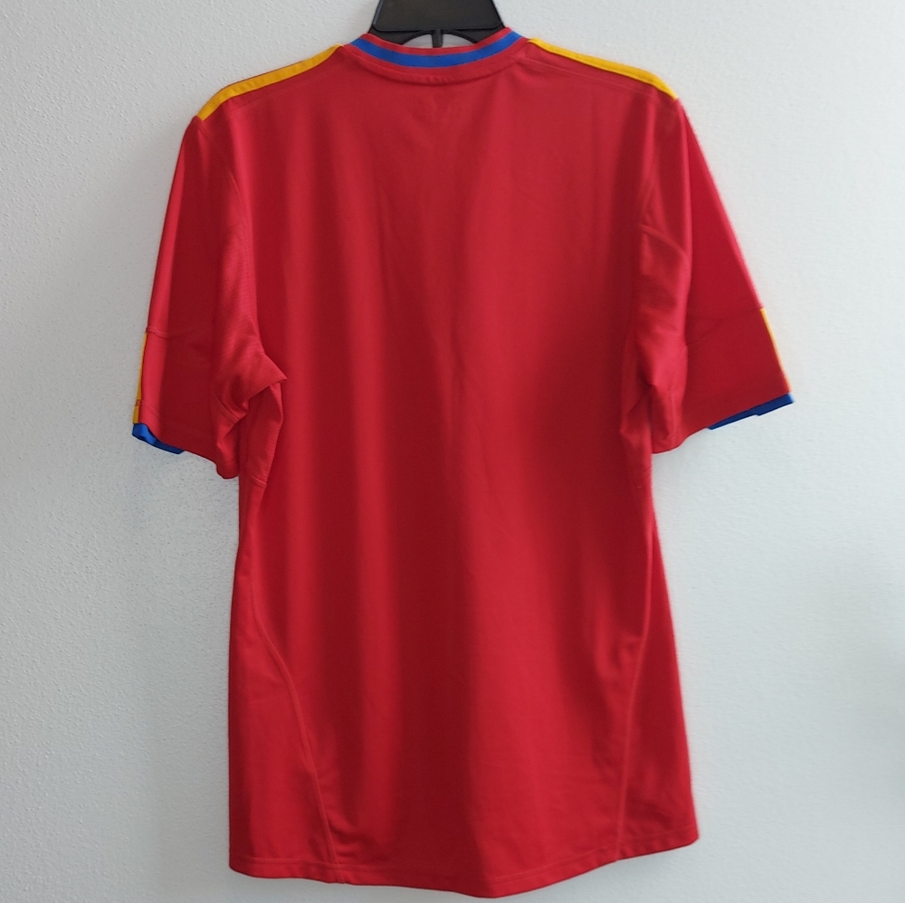 Adidas  shirts size medium jerseys Color red - Picture 4 of 5